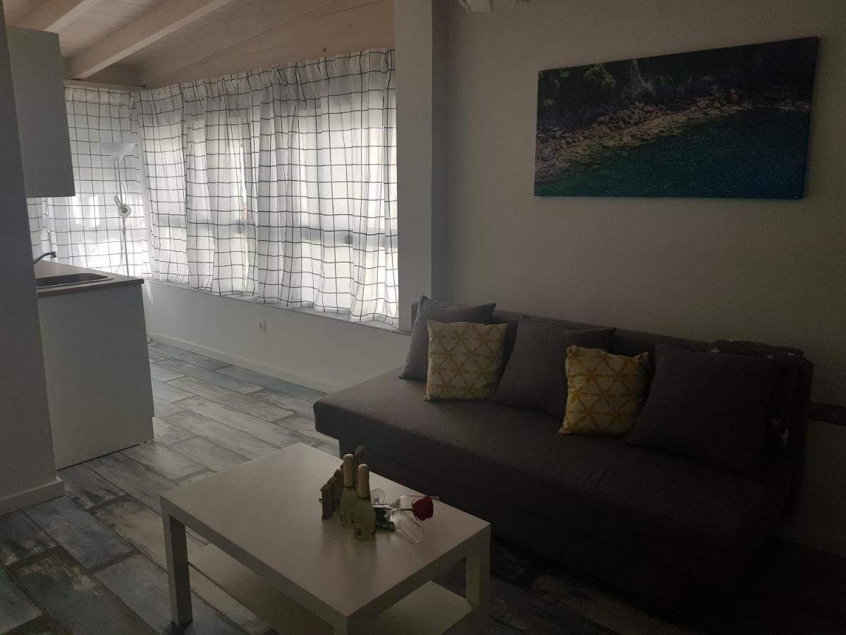 Apt 6 - Apartamento En La Playa De El Palo مالقة المظهر الخارجي الصورة