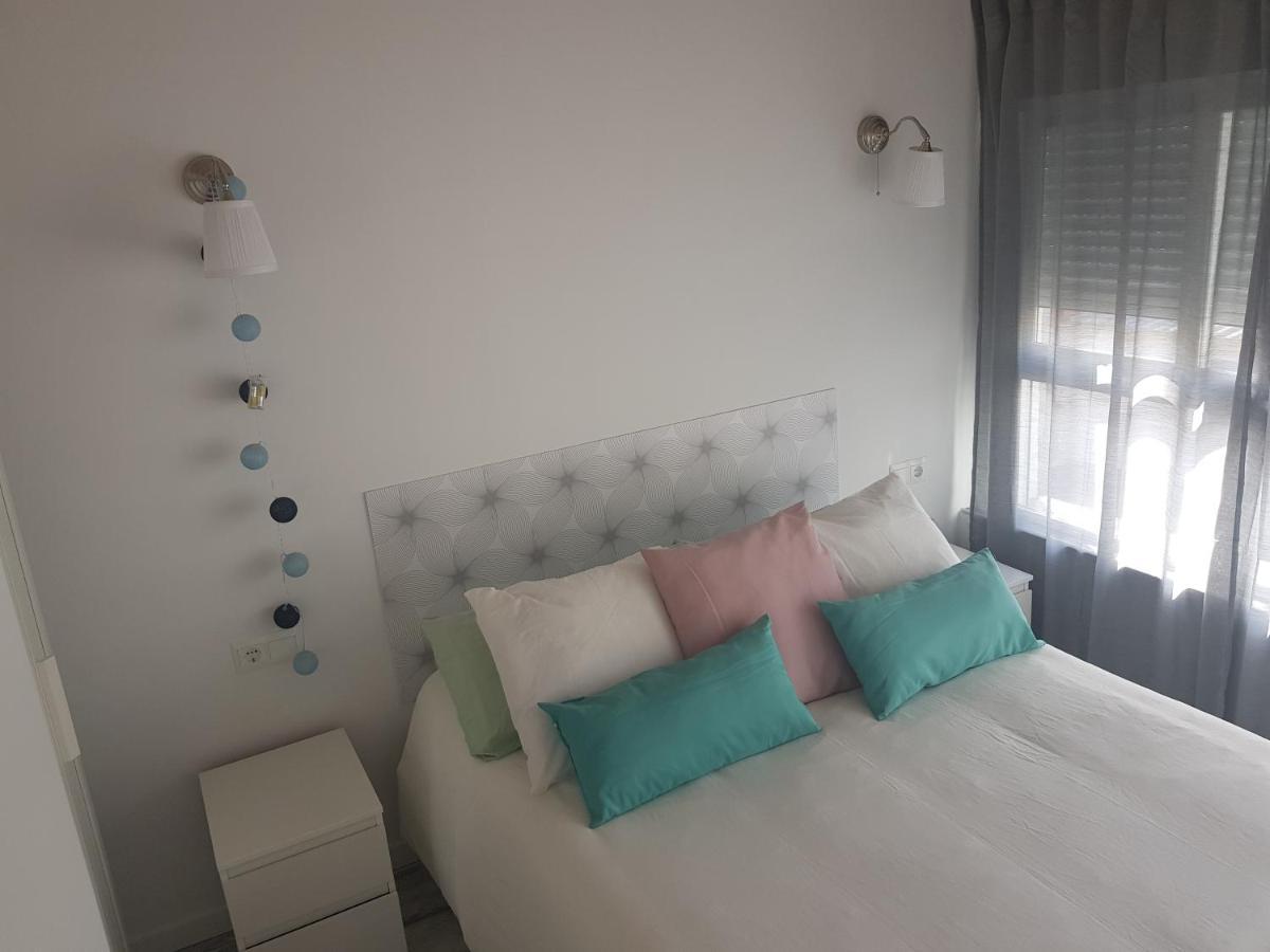 Apt 6 - Apartamento En La Playa De El Palo مالقة المظهر الخارجي الصورة